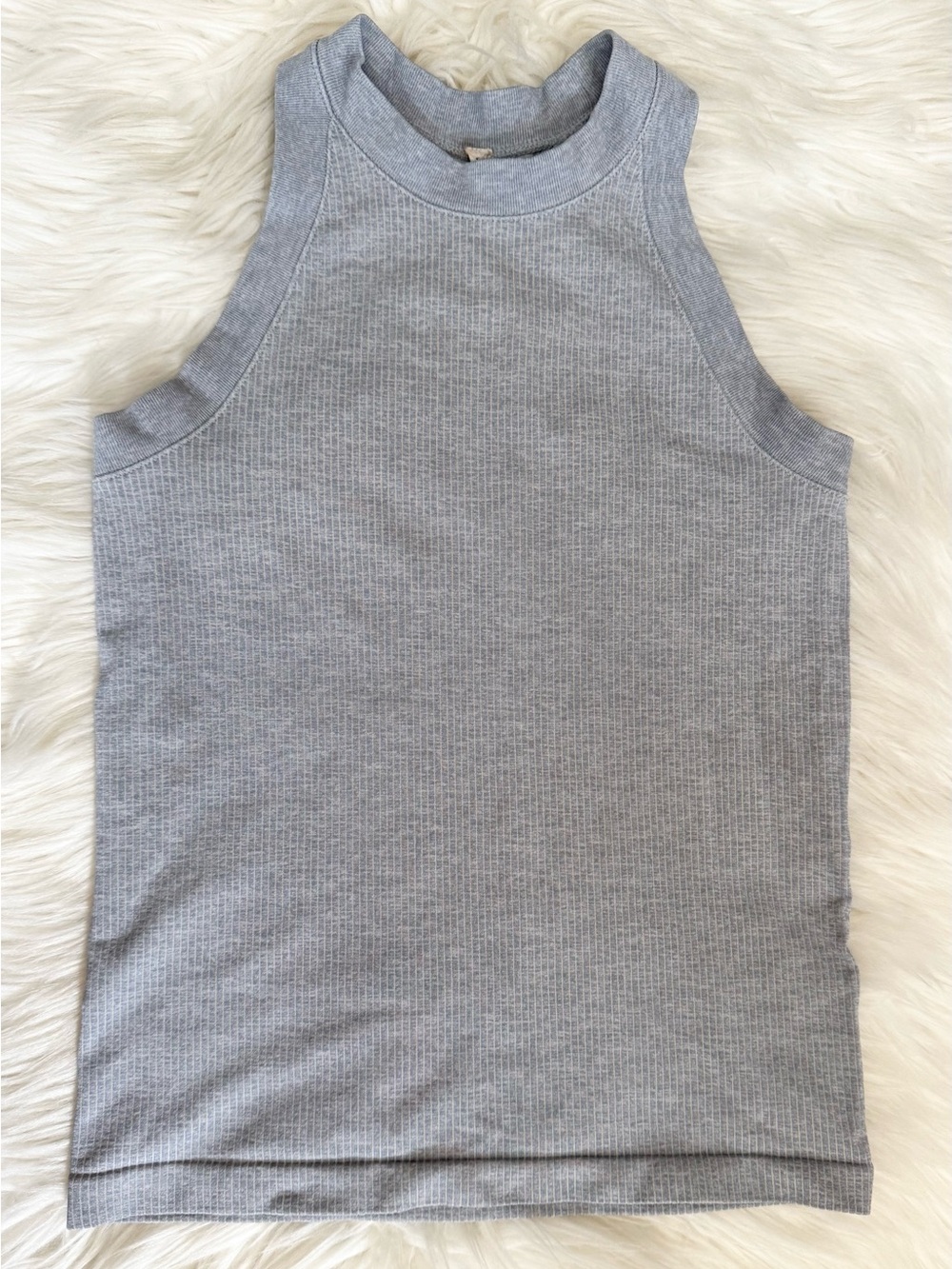 Women’s Athleta Renew razorback tank top